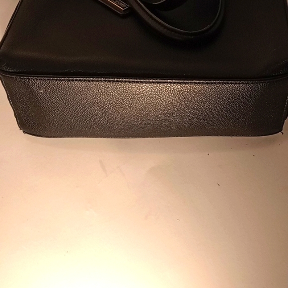 Vintage Victoria Secret Women's Black Canvas Crossbody, Handbag, Satchel bag. - Picture 9 of 9